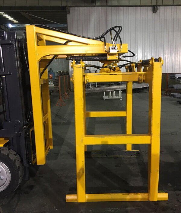 Block clamp frame and contact-pad arrangement