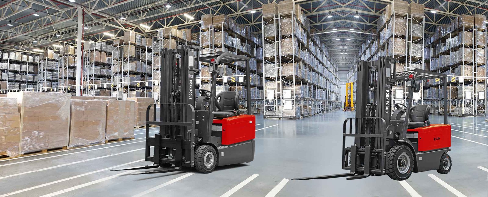 ForkFocus electric forklifts operating in a modern warehouse