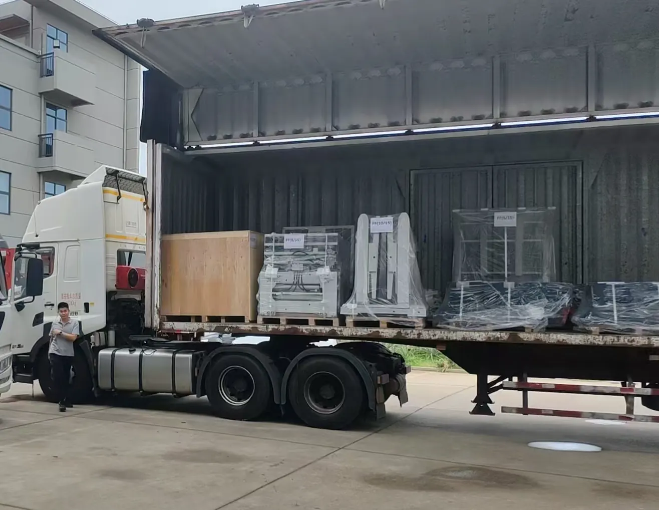 ForkFocus Forklift Attachments loaded for export delivery