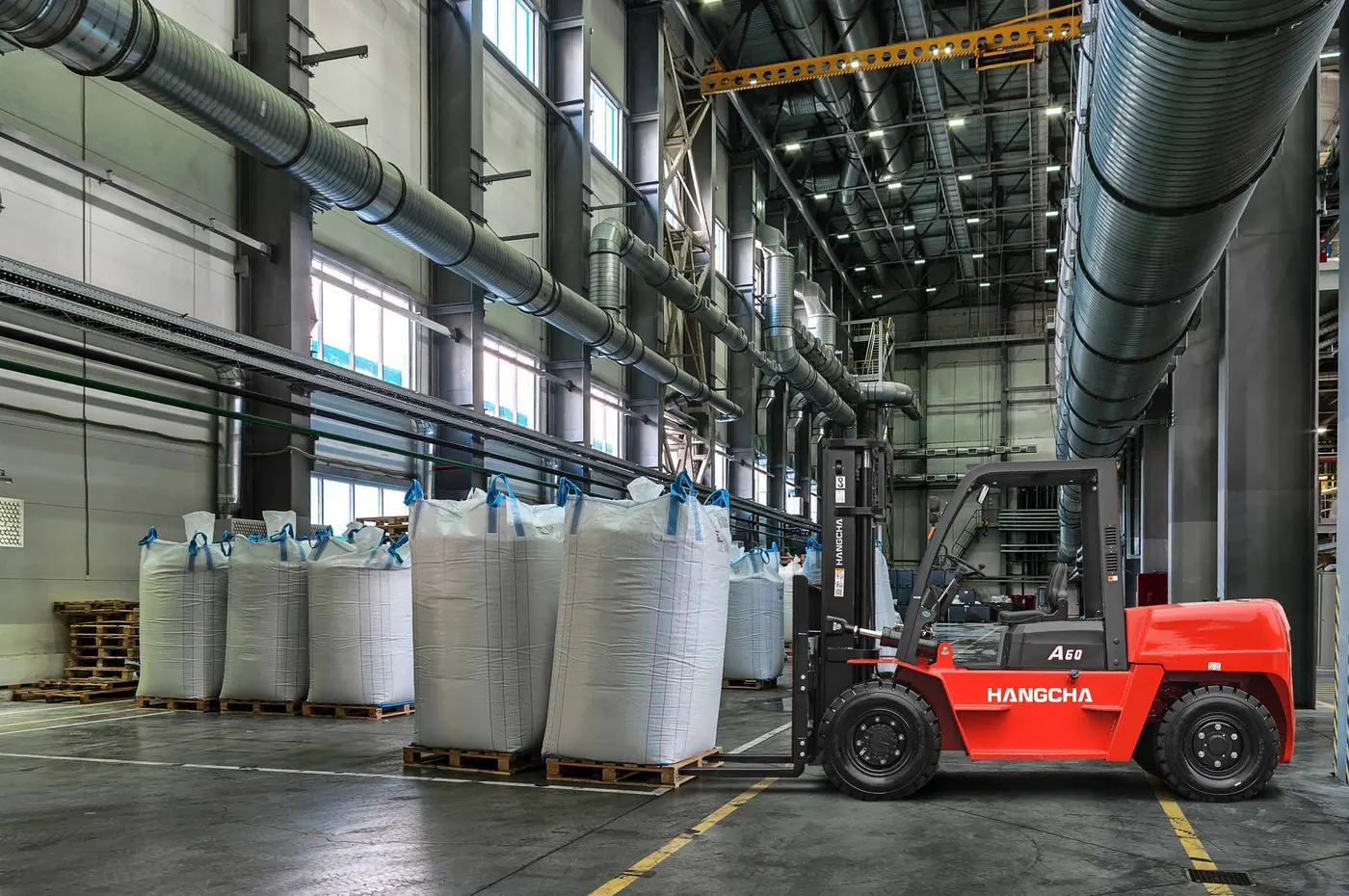 A Series 5.0–7.0 t IC forklifts operator, mast, engine or application detail