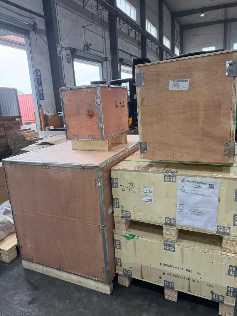 Real labelled replacement-part package.