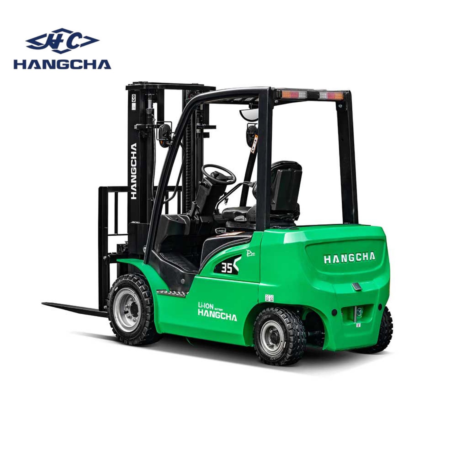 XC and XE lithium-ion forklifts in a factory