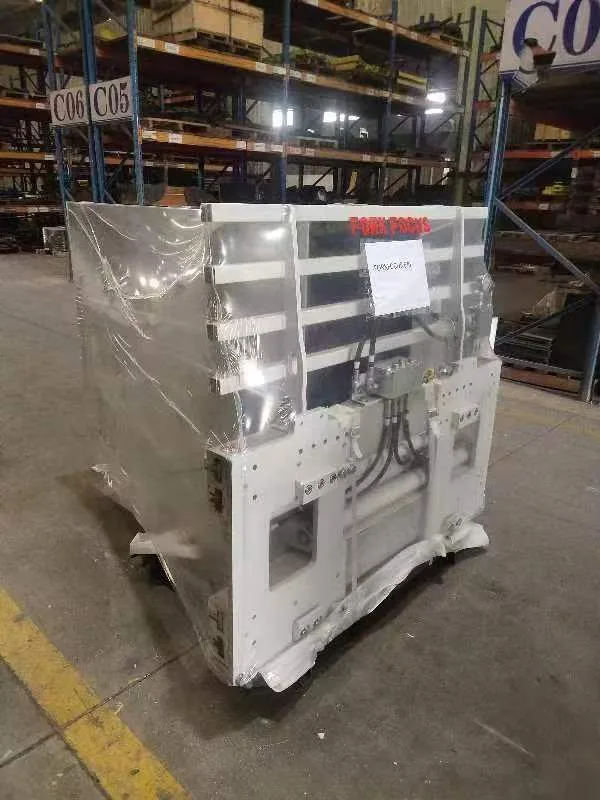 Wrapped ForkFocus carton clamp prepared for shipment